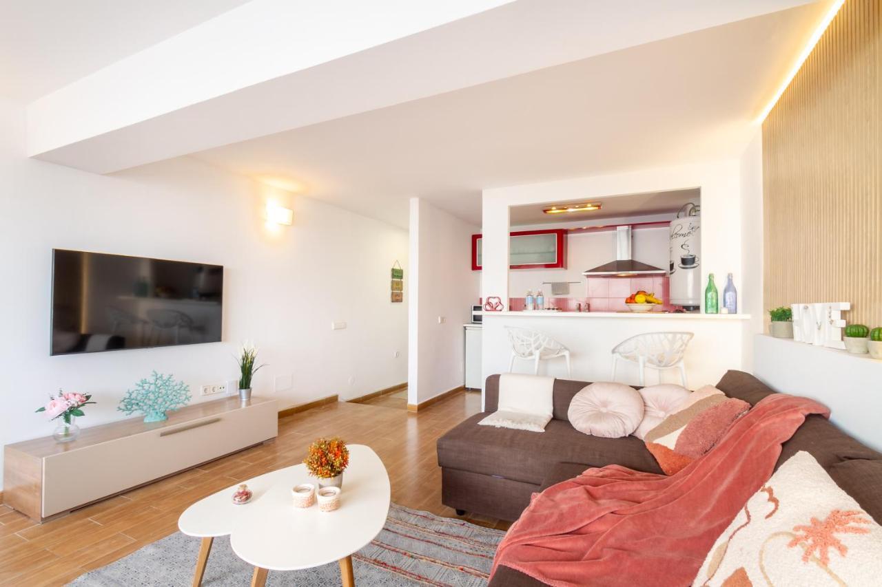 Marbella Banus Suites - Marbella Beach Front Suite Apartment Exterior photo