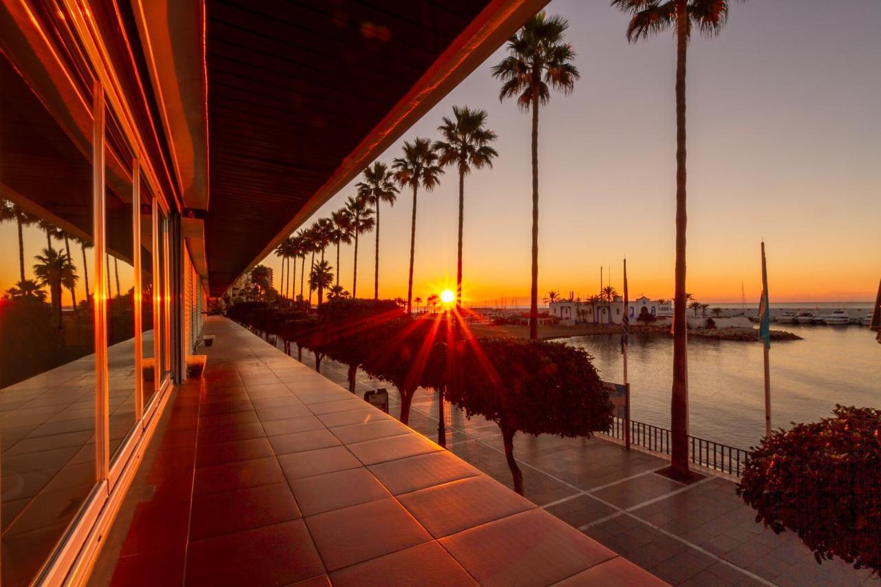 Marbella Banus Suites - Marbella Beach Front Suite Apartment Exterior photo